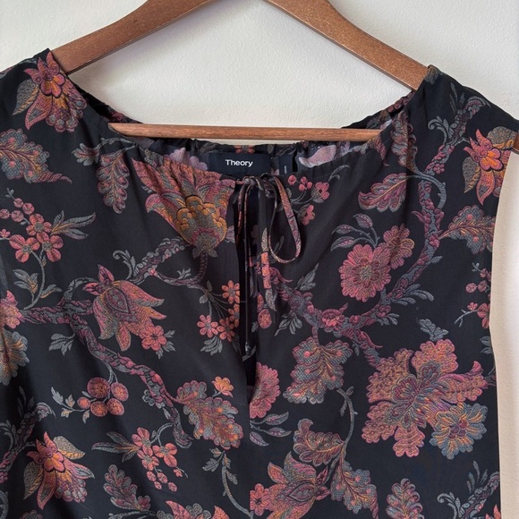 Theory Alamay Morris Blouse Small Silk Floral Sleeveless - Picture 3 of 9